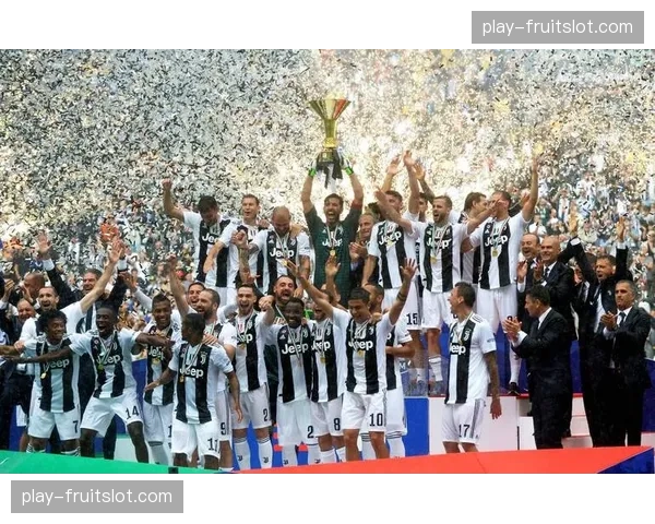 青训体系与人才基数差距明显 中国足球系统性危机集中爆发 青训体系与人才基数差距明显 中国足球系统性危机集中爆发